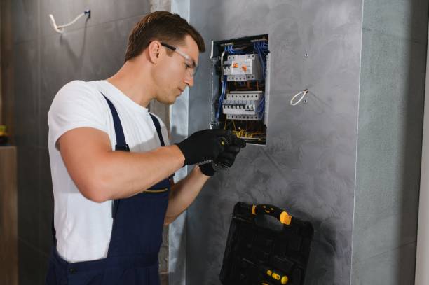 Best Electrician Near Me  in Briarcliff, TX