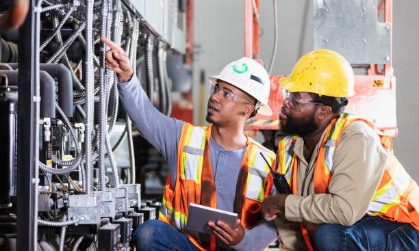Best Emergency Electrical Repair  in Briarcliff, TX